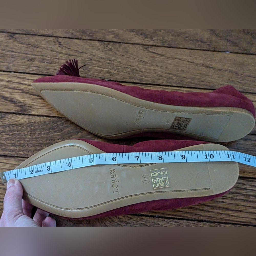 π NIB NWT J. Crew burgundy suede pointy toe suede ballet flats with tassels - Picture 6 of 8